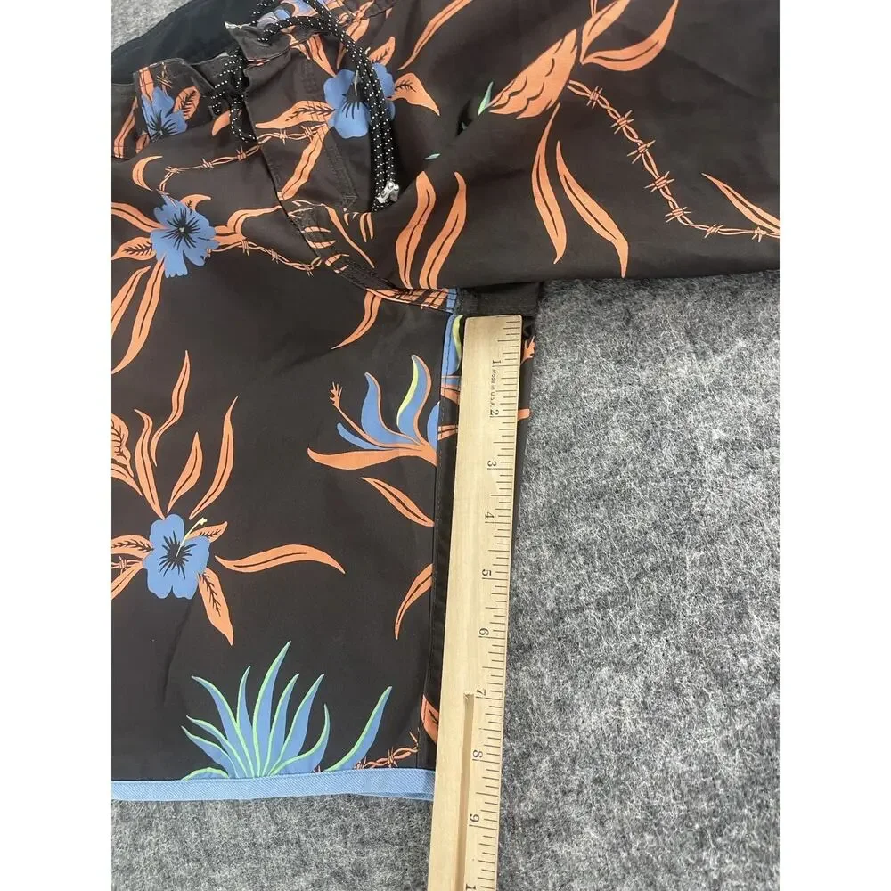 Quiksilver Board Shorts Mens 28 Brown Blue Swim Trunks Pineapple Print N100